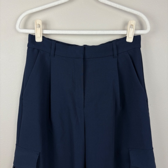 Abercrombie & Fitch Navy Wide Leg High Rise Cargo Trouser Pant - Size 30/10 - Picture 2 of 6